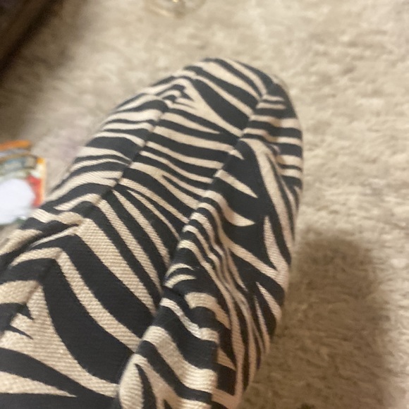 Guess clutch/wristlet zebra print - Picture 5 of 7